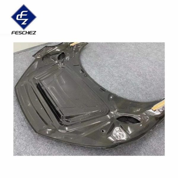 Engine Hoods |   High Quality Carbon Fiber Engine Hood For New Audi R8 R8 2017 Car Accessories Car Part