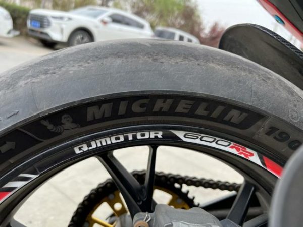 Motorcycle Tires |   Super sport Motorcycle tire 120/70ZR17 & 190/55ZR17