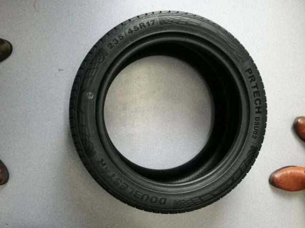 Passenger Car Tires |   275/40R20  275/40ZR20 passenger car tyre  Doublestone Doublestar brand LT tires in China