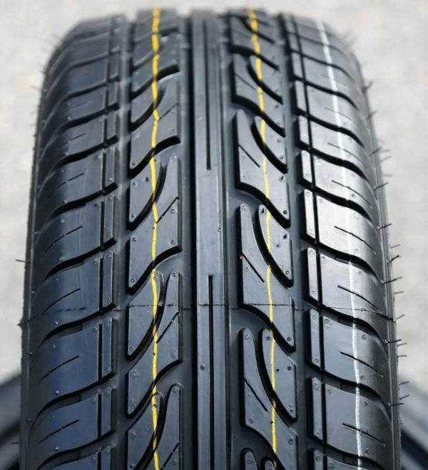 Passenger Car Tires |   Best SUV All-Season Tires for Sale 215/55R18 Passenger Car Tire