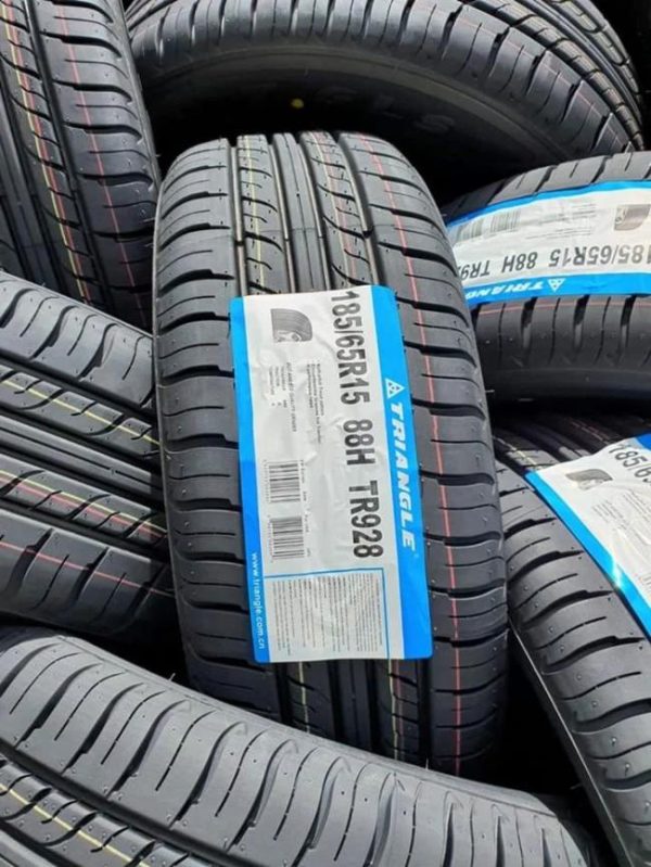 Passenger Car Tires |   Car Tire 195R15C Commercial Tyres China Triangle Brand