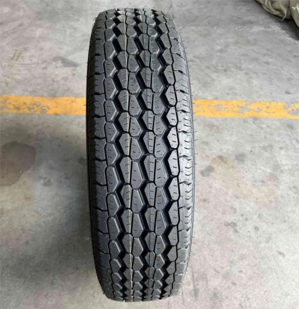 Passenger Car Tires |   Chinese Factory Perfly Brand Size 185R14LT DK256 Passenger Car Tyres all size available