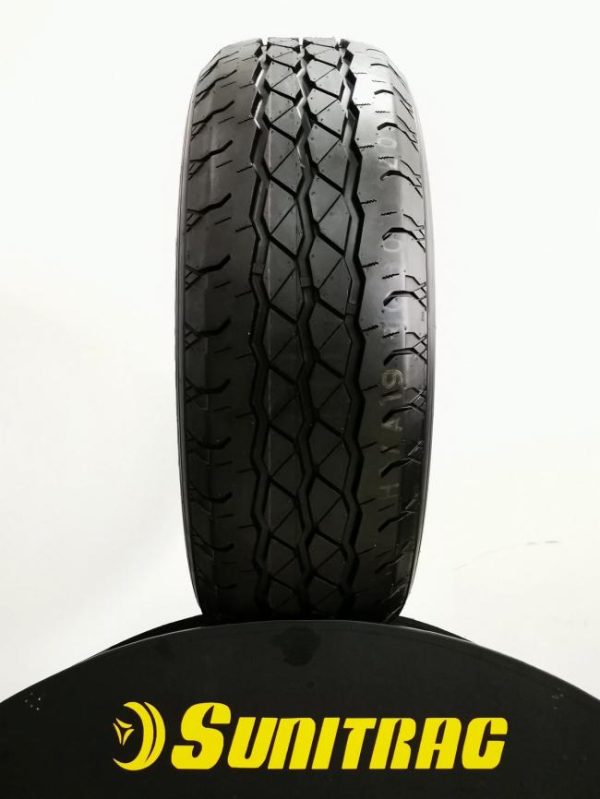 Passenger Car Tires |   Chinese highquality Car Tires 195R15C 195R14C for sale