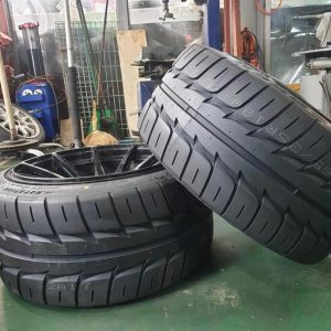 Passenger Car Tires |   High quality drifting China tyre brands passenger car tire 255/35ZR18 265/35R18 235/45ZR17 225/40ZR18 225/45ZR18