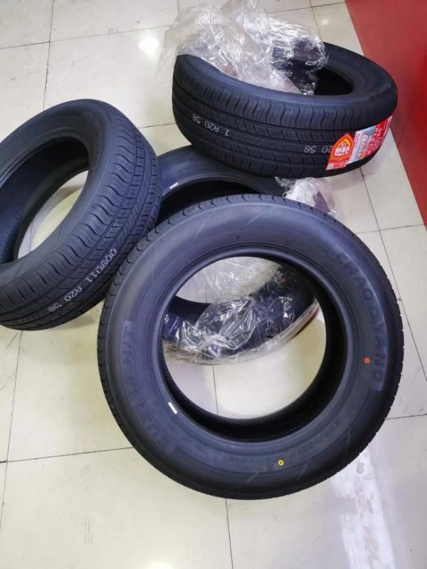 Passenger Car Tires |   Hot Selling Trazano Tyre 235-50R19 Chinese-made Passenger Car Tires for Vichel Vehicles