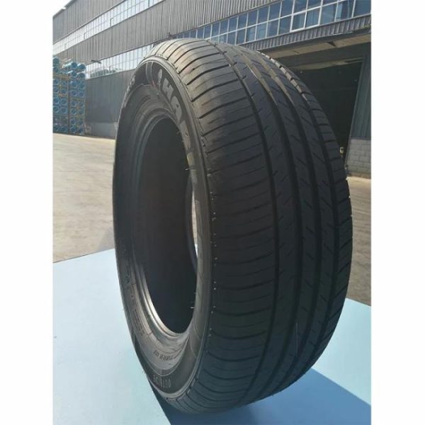 Passenger Car Tires |   Newly Sold High-quality Car Tires 195/50R15 High Performance Summer range Car Tires Manual Air Pump Car Tires