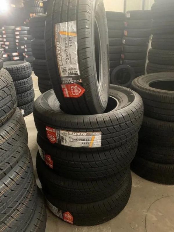 Passenger Car Tires |   Original Bujias Wheel Tyre 245-70R16-SU318 Passenger Car Tires by PCR Tyre Manufacturers