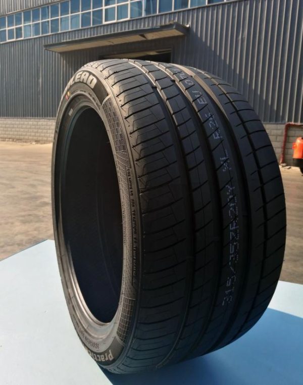 Passenger Car Tires |   Passenger car pcr tire diameter best competitive price tyres for vehicles White sidewall 265/65R17 255/60R19 235/60R16 HP TIRE