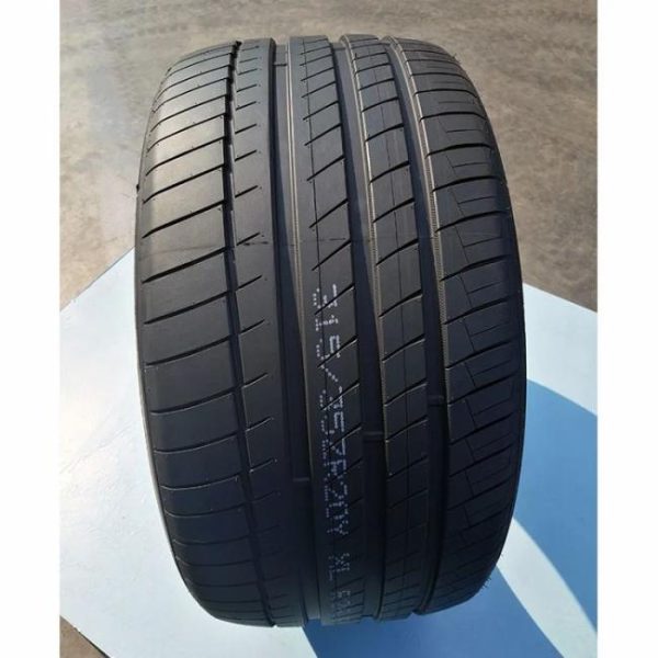 Passenger Car Tires |   Premium Quality Natural Rubber passenger car tyre RS26 295/40ZR22 285/45ZR22 275/50ZR22 Comfortable Automobile tyre