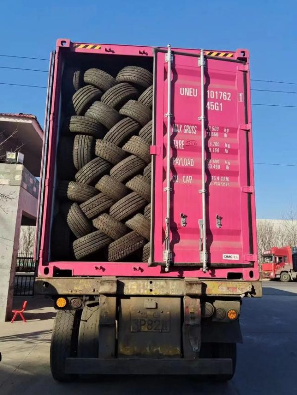 Passenger Car Tires |   roadking full range passenger car tyres family small pcr tires 14 15 inch 185/65R15 195/65R15 165/65R14  195/60r14 195/70r14