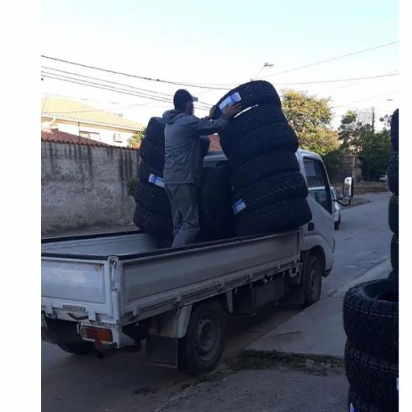 Passenger Car Tires |   Top quality Chinese manufacture low price MT AT  passenger car tyre 185/70R14  195/65R15 215/60R16