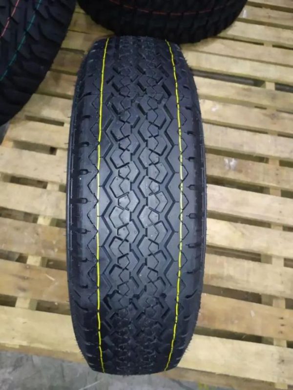 Passenger Car Tires |   Top Quality Haida  HD717 All Steel Radial Bus Tire Passenger Car Tyre PCR Light Car Tires 185/R14 195/70r15 185/75r16