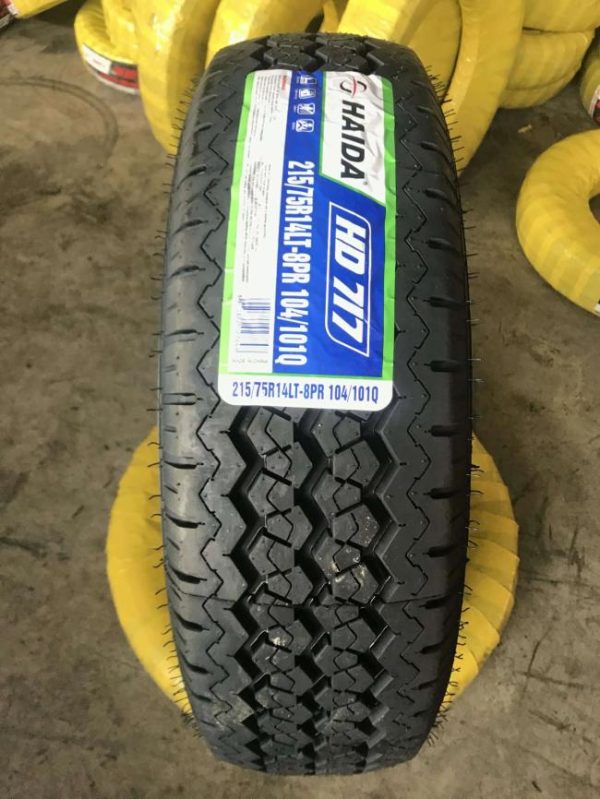 Passenger Car Tires |   Top Quality Haida  HD717 All Steel Radial Bus Tire Passenger Car Tyre PCR Light Car Tires 185/R14 195/70r15 185/75r16