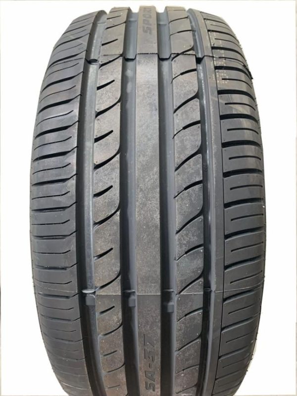 Passenger Car Tires |   tyres for vichel   passenger car tires made in China hot sale Trazano tyre 225 55R17 SA37