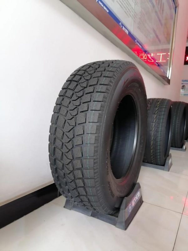 Passenger Car Tires |   Winter Tires Canada 13 Natural Rubber TT Used Tyres for Cars Radial Llantas Usadas Al Por Mayor Radial 5 Years,1 Year 185/65R15